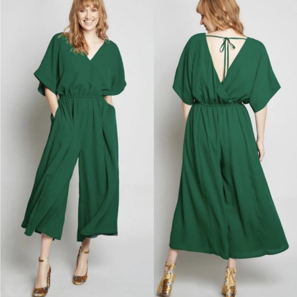 MODCLOTH SIZE 3X Arrive and Thrive Surplice V-Neck Wide-Leg Jumpsuit Green